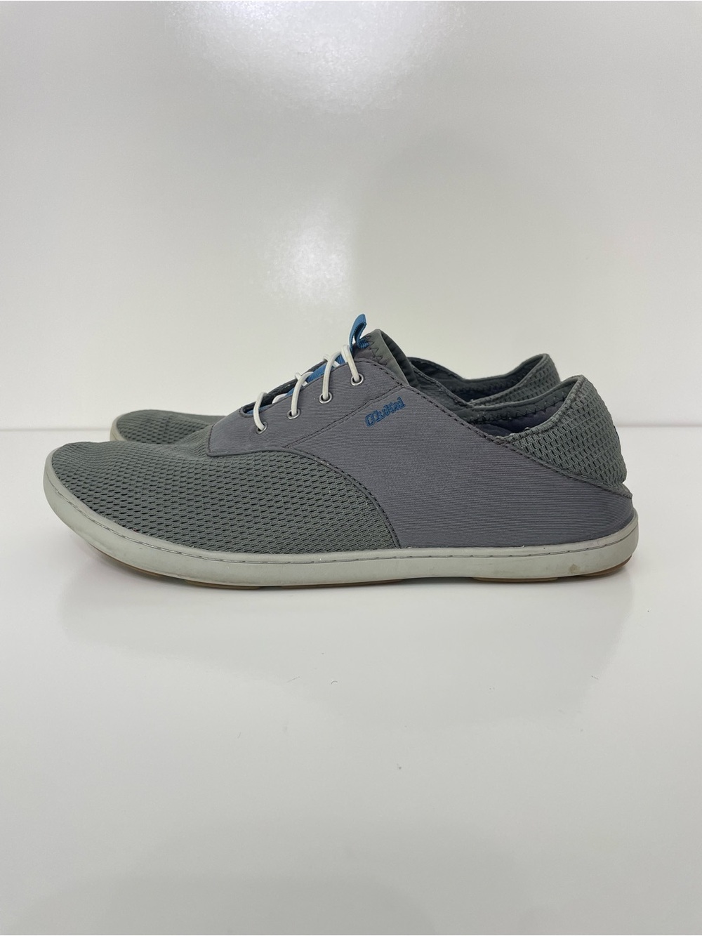 OluKai Nohea Moku Gray Mesh Canvas Sneaker Mens 10 Casual Office Comfy Gorpcore